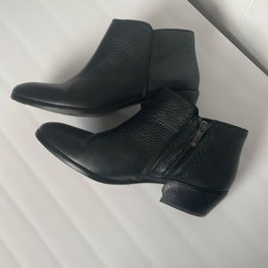 Sam Edelman black booties. Women’s 7